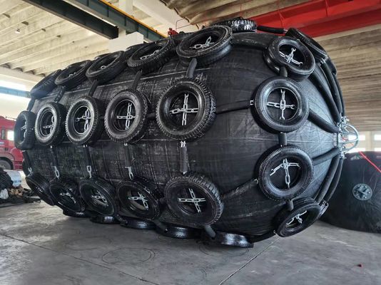 純タイプ浮遊空気ゴム製 フェンダー50kPa艦対艦のBerting