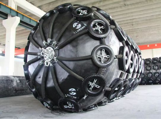 Fender yang Dipenuhi Bubuk EVA Absorpsi Energi Tinggi Untuk Berlabuh di Pelabuhan Kapal