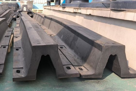 उच्च यातायात वाली बंदरगाह सुविधाओं में प्रभाव ऊर्जा रूपांतरण और जहाजों और बंदरगाहों की सुरक्षा के लिए आर्क फेंडर