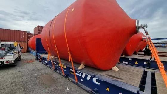 뤼한 폼 꽉 채워진 펠더