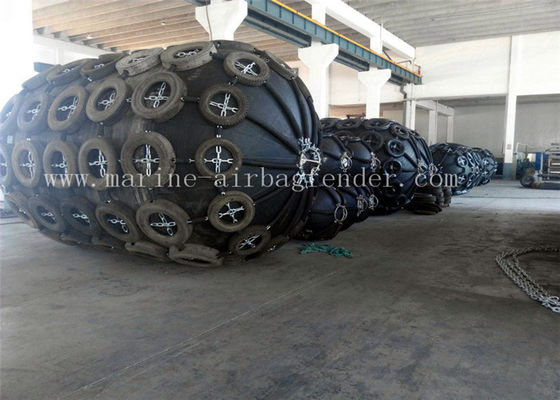 Defensas de goma de D1.7m x de L3.0m Pneuamtic de alta resistencia para el puerto y el muelle