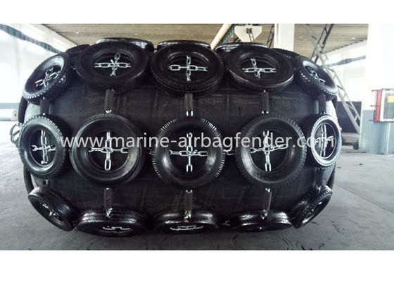 Ship To Ship Pneuamtic Rubber Fenders 2.0m*3.5m 50kPa With Chain Tyre Net
