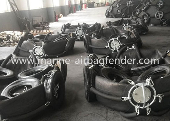 ทะเลลมโยโกฮามาเรือกระแทกสำหรับเรือ Temperay Berthing