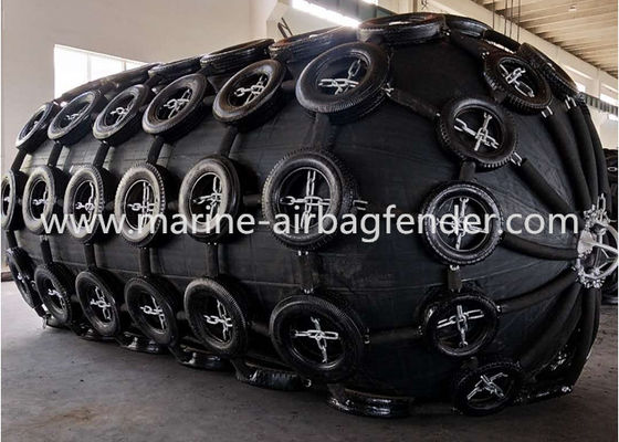 Schiff zum Anlegen von pneumatischen Gummipuffern STB Marine Dock Rubber Fenders
