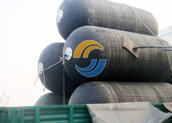 Morskie pneumatyczne odbojnice gumowe Trwałe gumowe statki cumownicze Dock Zderzaki