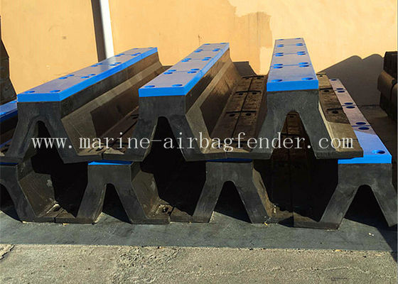 V Type Dock Marine Rubber Fender Solid Marine Bumpers Cố định trên cầu tàu