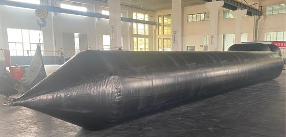 Ανεβάζοντας άγκυρα και αγκυροβολώντας πλοία